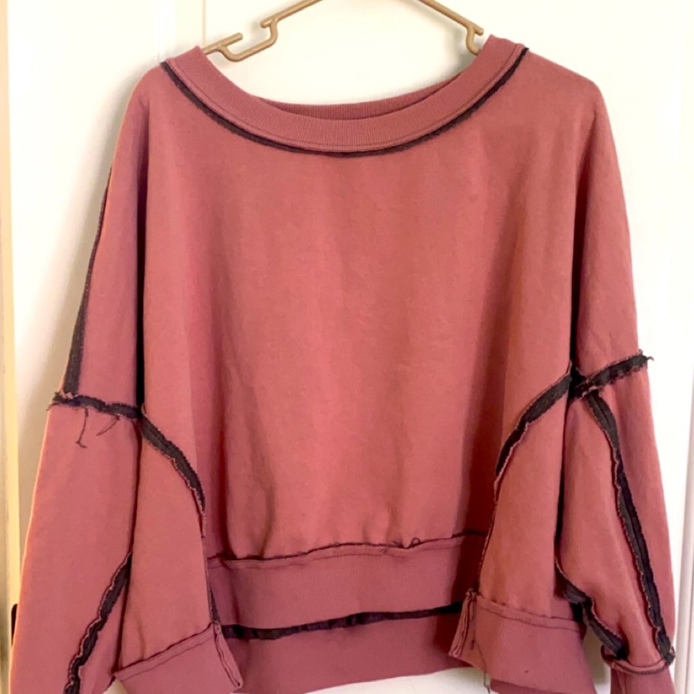 So easy to dress this sweatshirt up or down! Pink, “La Miel” sweatshirt.